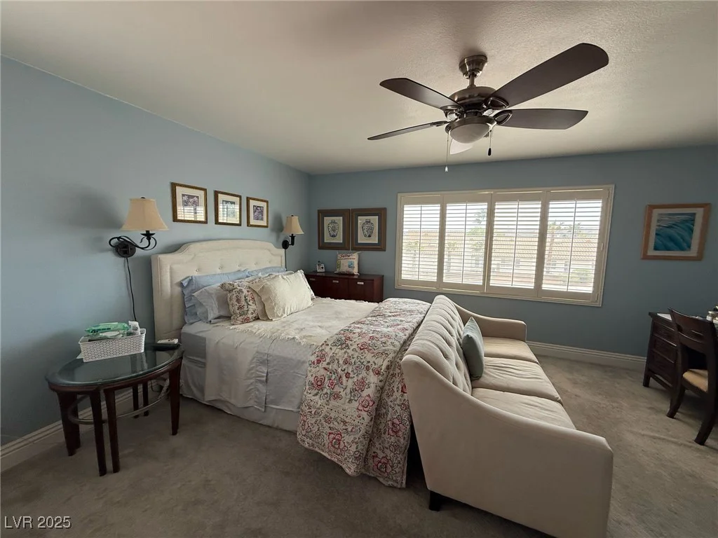 10071 Lemon Valley, Las Vegas, NV 89147