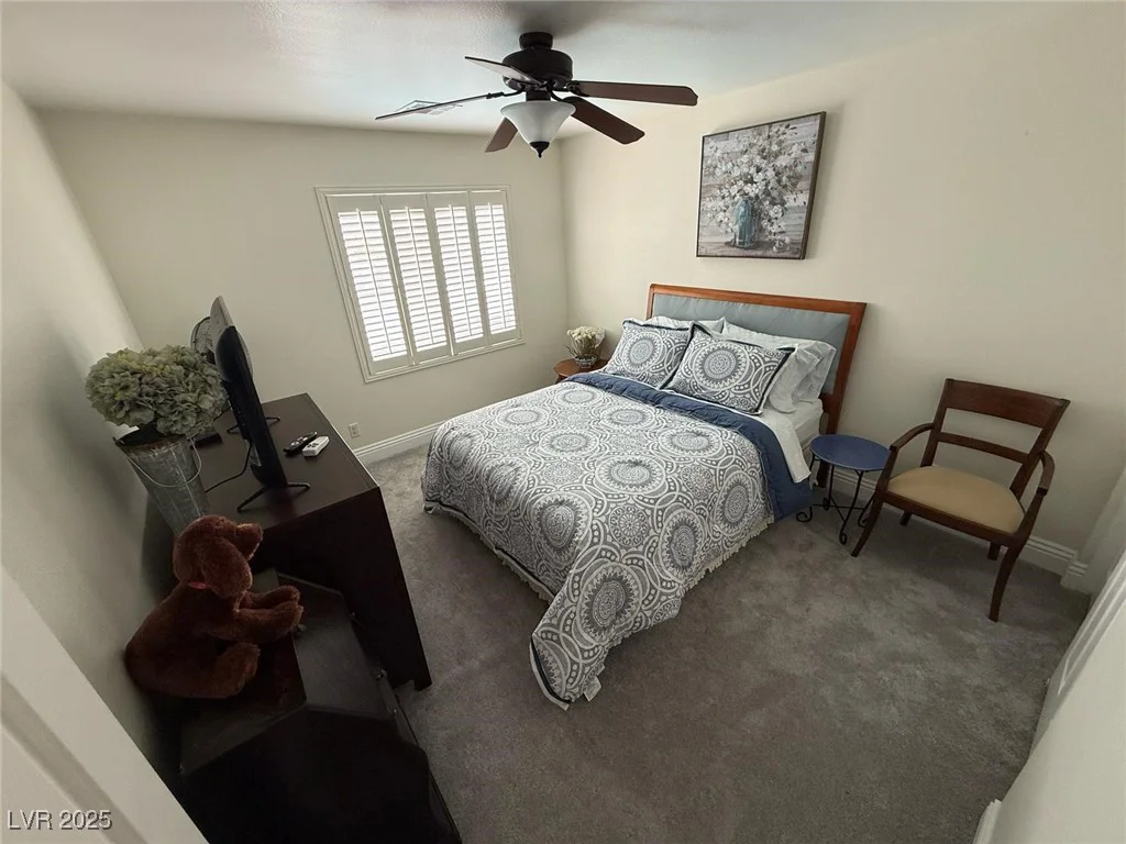 10071 Lemon Valley, Las Vegas, NV 89147