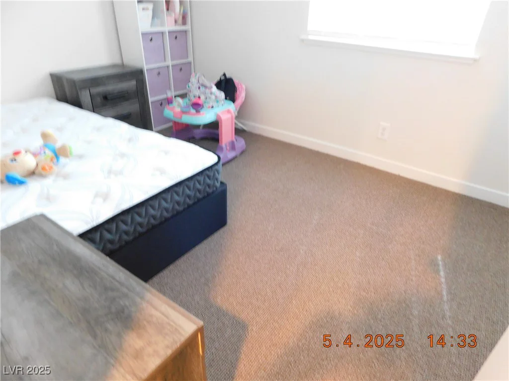 4663 Sand Creek, Las Vegas, NV 89103
