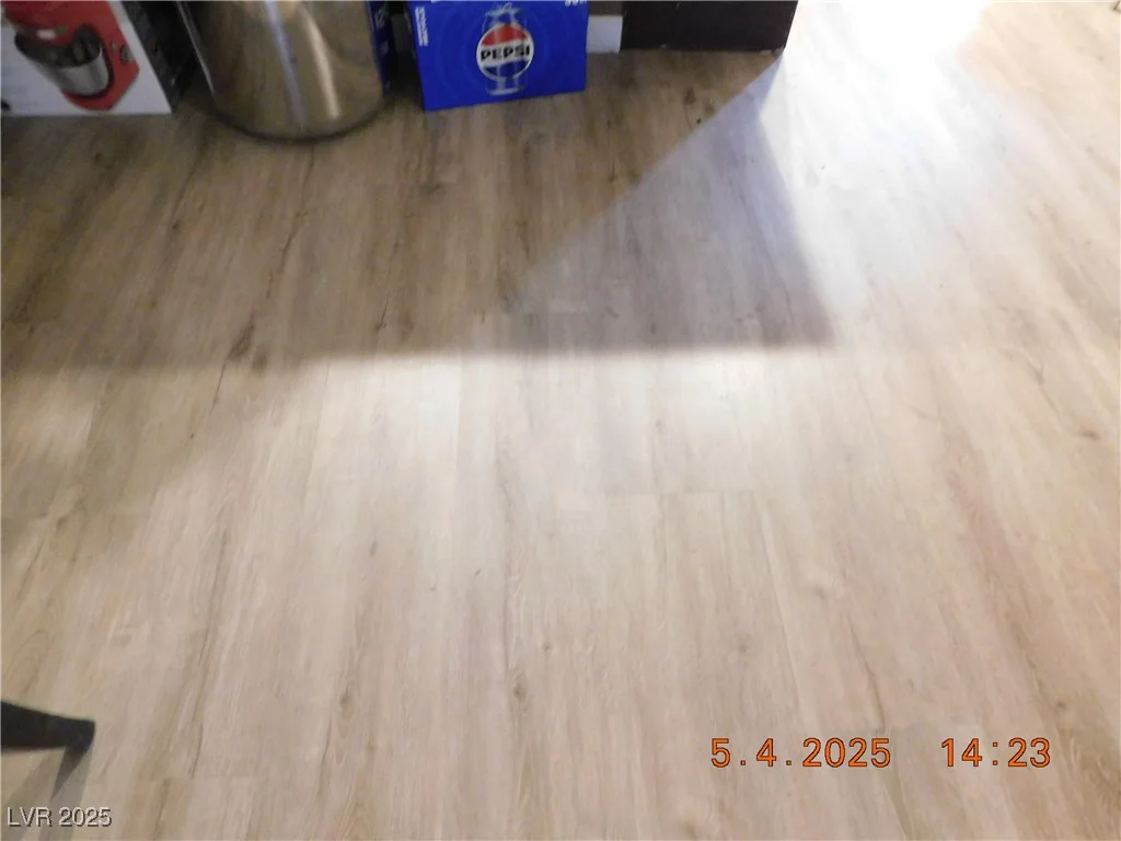 4663 Sand Creek, Las Vegas, NV 89103