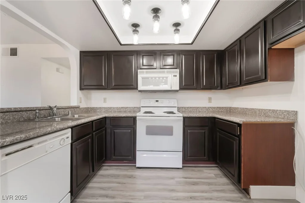 611 Bass, Henderson, NV 89014