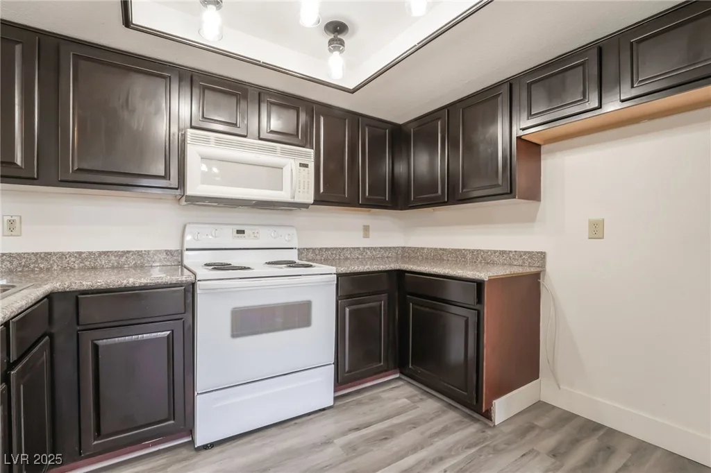 611 Bass, Henderson, NV 89014