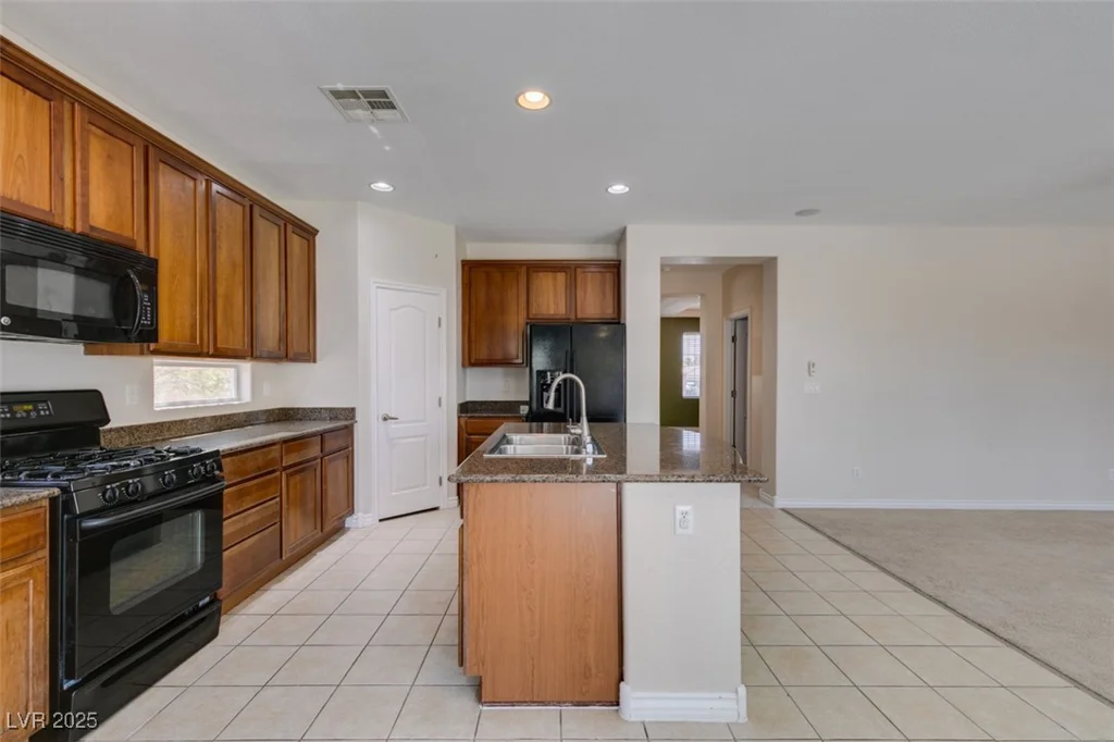 1004 Windy Ferrell, North Las Vegas, NV 89081
