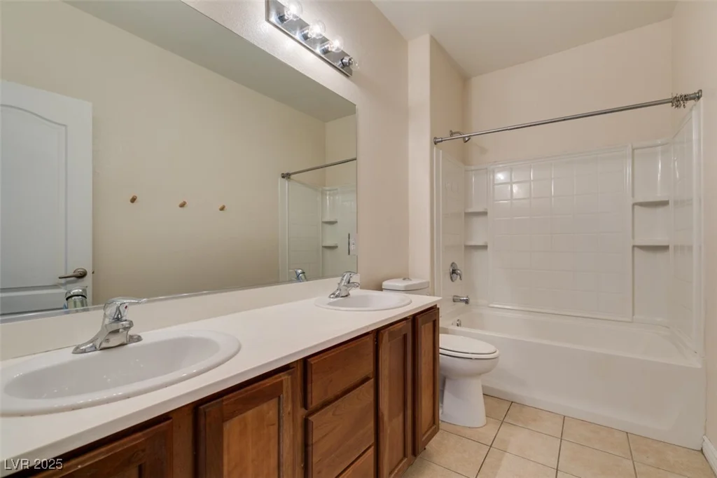 1004 Windy Ferrell, North Las Vegas, NV 89081