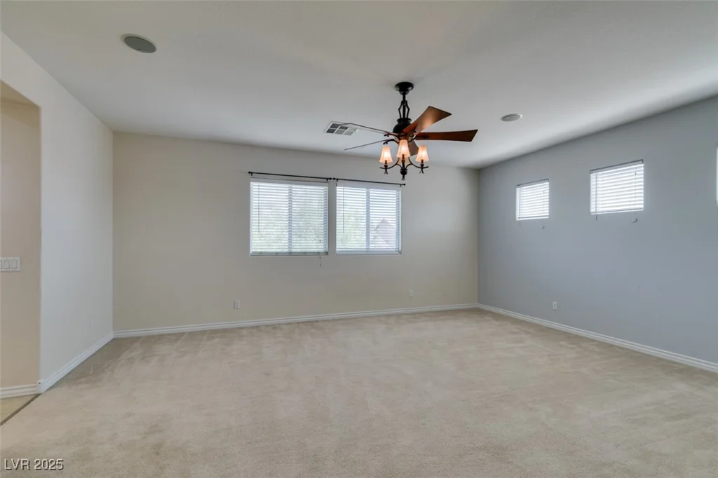 1004 Windy Ferrell, North Las Vegas, NV 89081