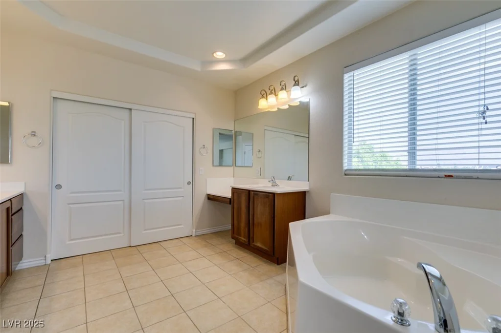 1004 Windy Ferrell, North Las Vegas, NV 89081