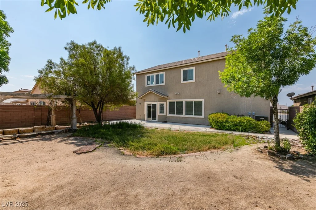 1004 Windy Ferrell, North Las Vegas, NV 89081