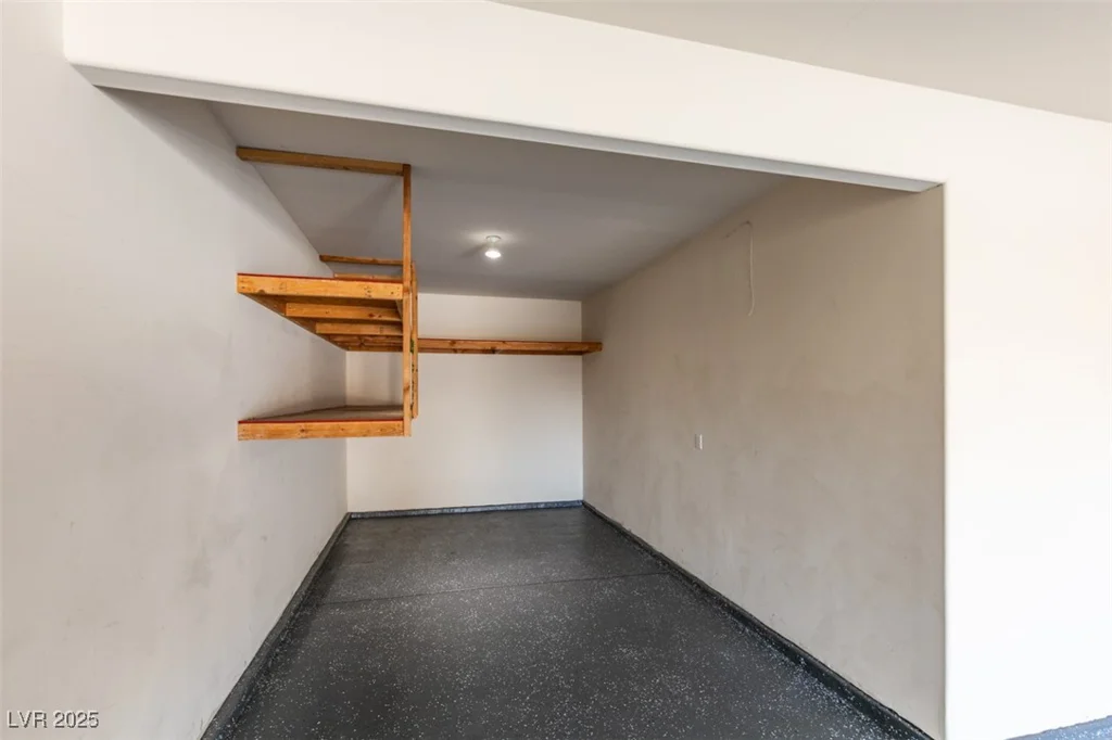 1004 Windy Ferrell, North Las Vegas, NV 89081