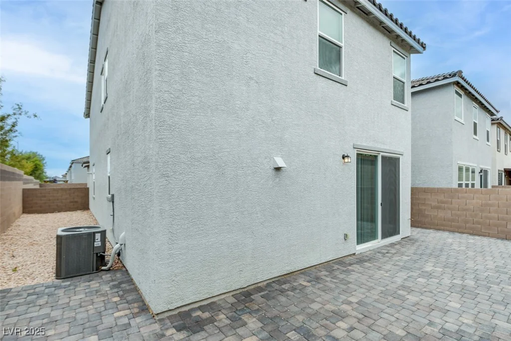 8909 Cherry Barn, Las Vegas, NV 89113