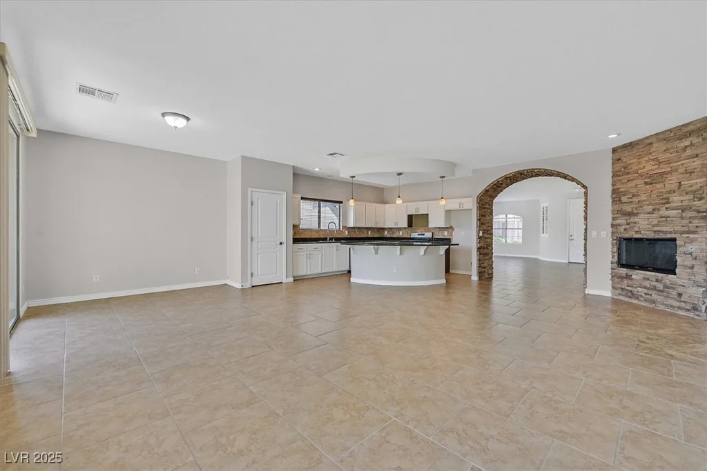 6150 Bunker Commons, Las Vegas, NV 89108