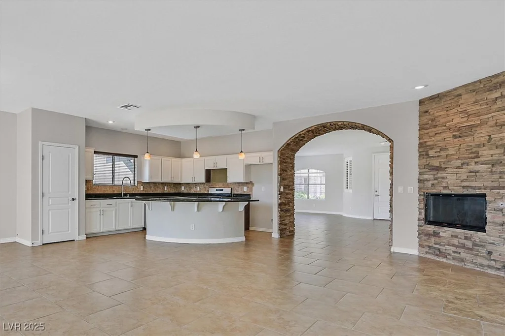 6150 Bunker Commons, Las Vegas, NV 89108