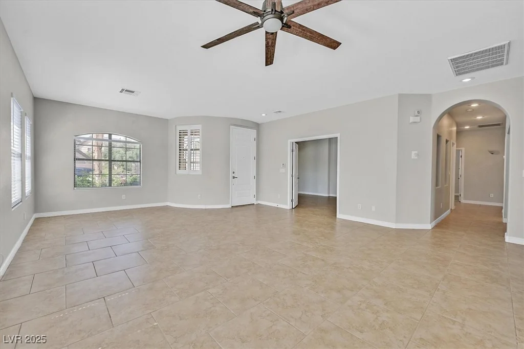 6150 Bunker Commons, Las Vegas, NV 89108