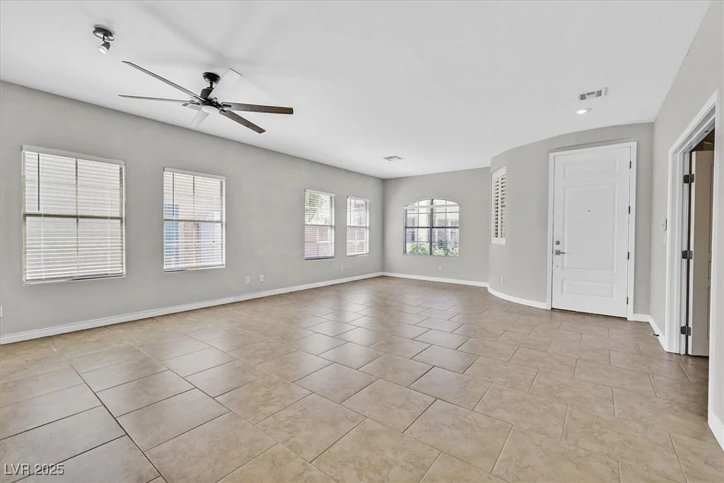 6150 Bunker Commons, Las Vegas, NV 89108