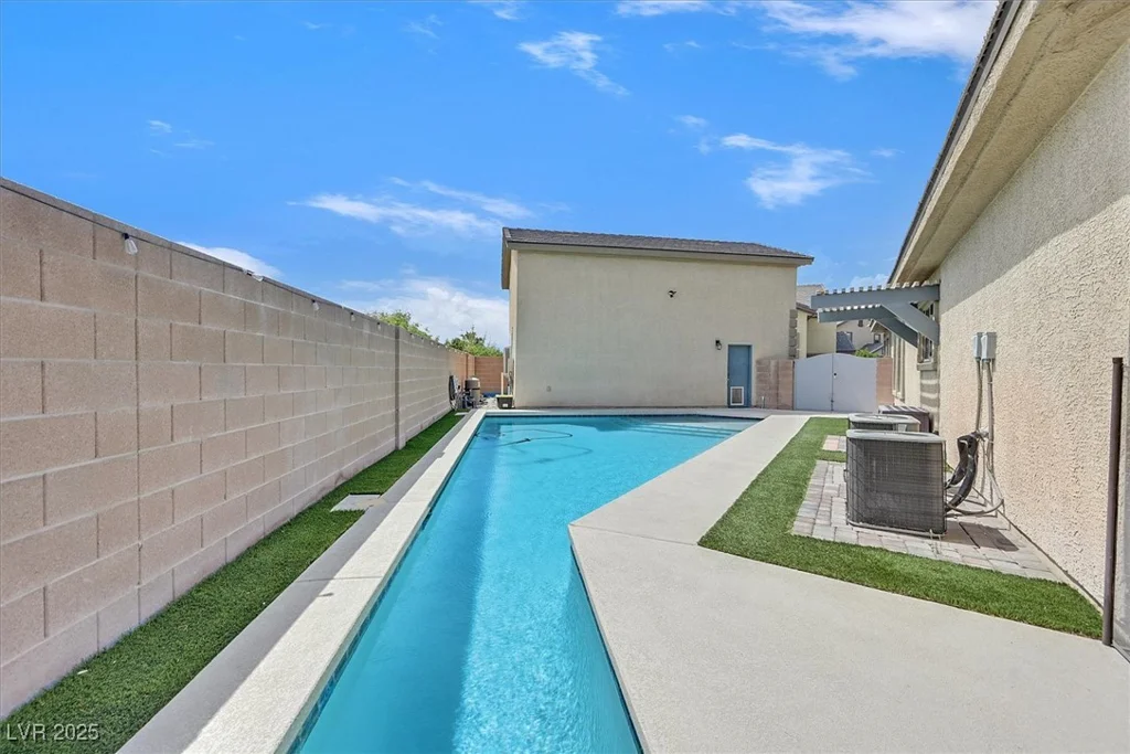 6150 Bunker Commons, Las Vegas, NV 89108
