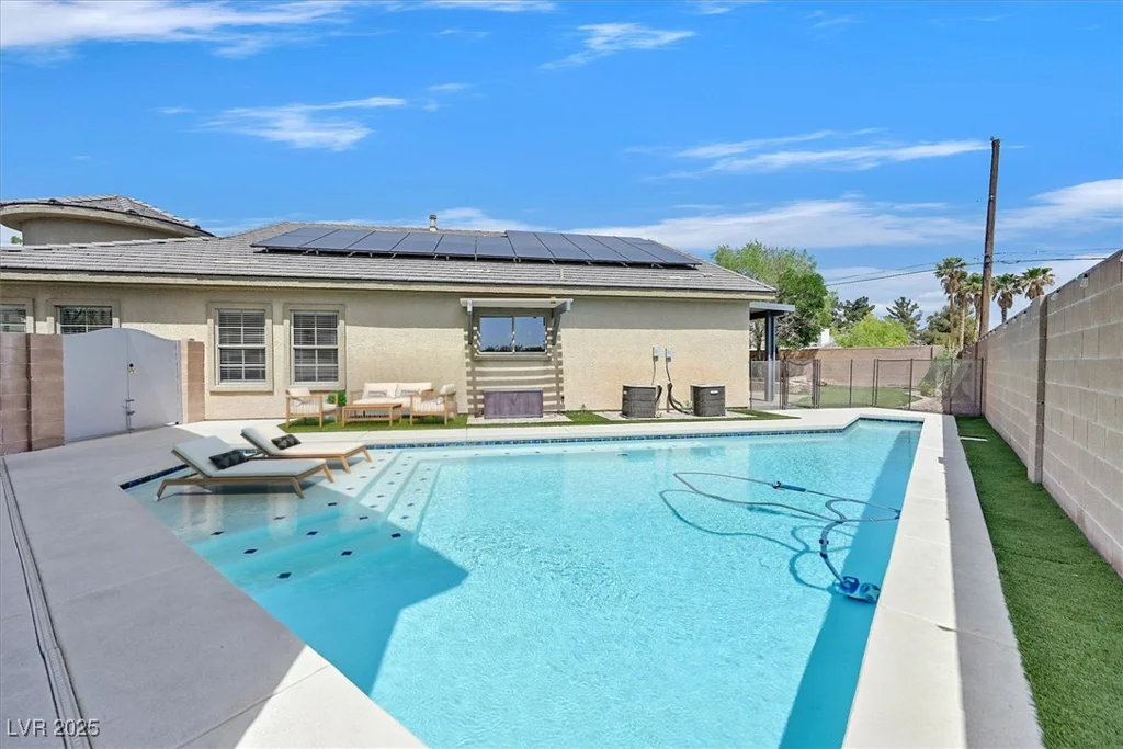 6150 Bunker Commons, Las Vegas, NV 89108