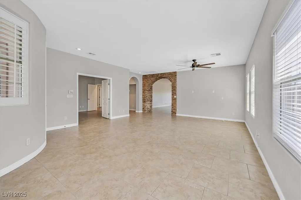 6150 Bunker Commons, Las Vegas, NV 89108