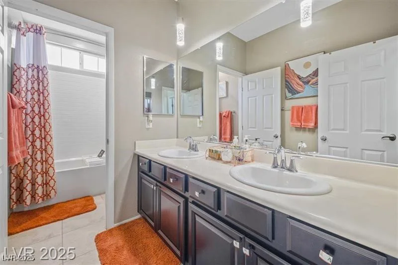 4465 Shimmering Skies, North Las Vegas, NV 89031