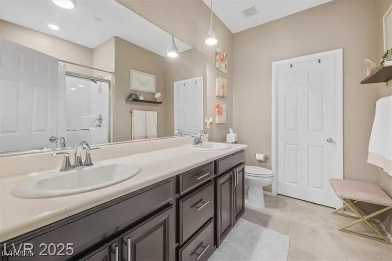4465 Shimmering Skies, North Las Vegas, NV 89031