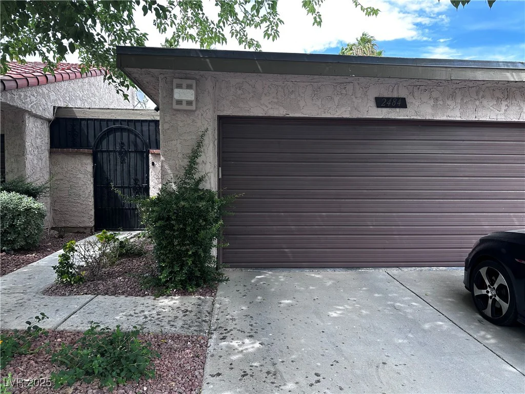 2484 Domingo, Las Vegas, NV 89121