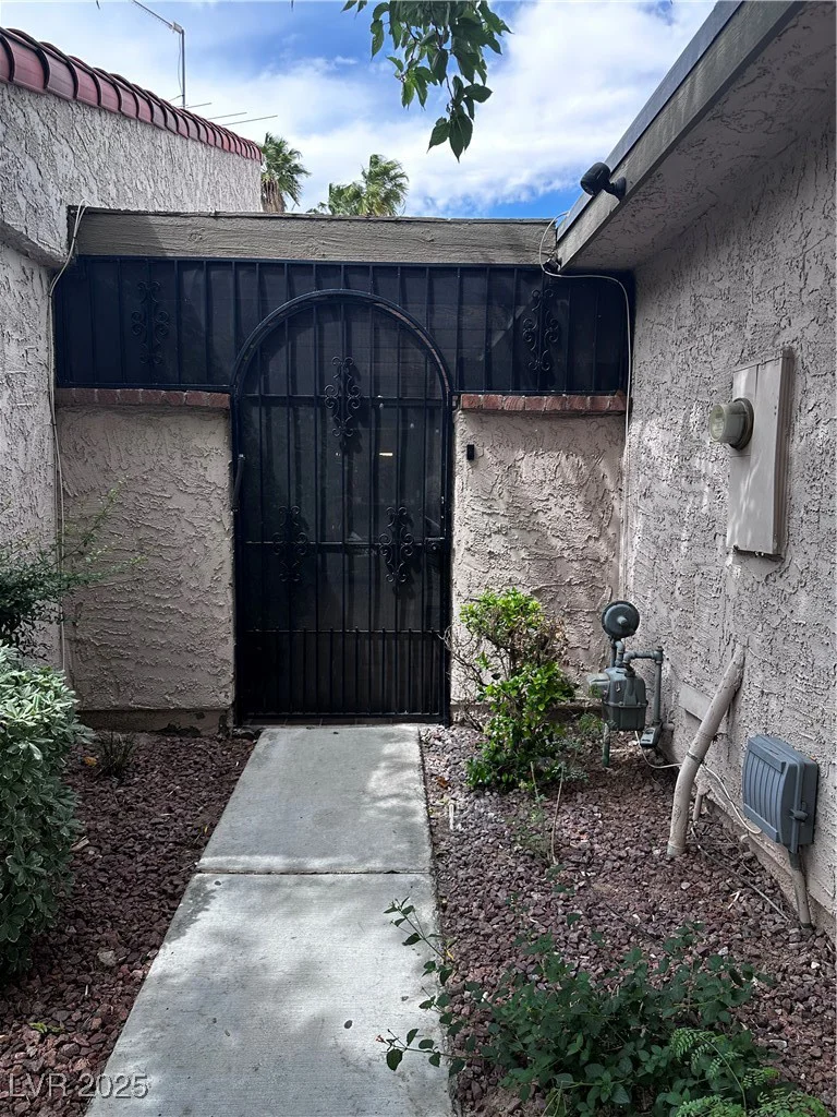 2484 Domingo, Las Vegas, NV 89121