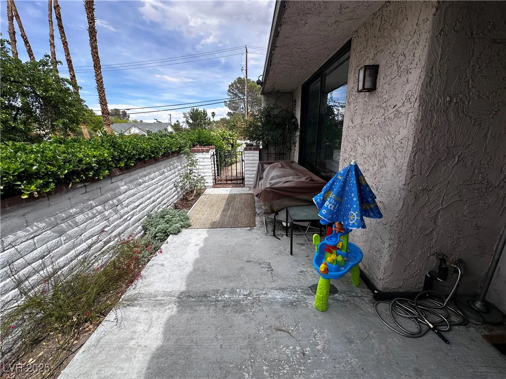 2484 Domingo, Las Vegas, NV 89121