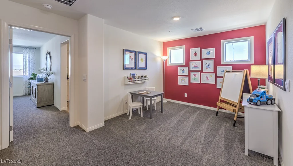4755 Bluebird Cliffs Ave, Las Vegas, NV 89141