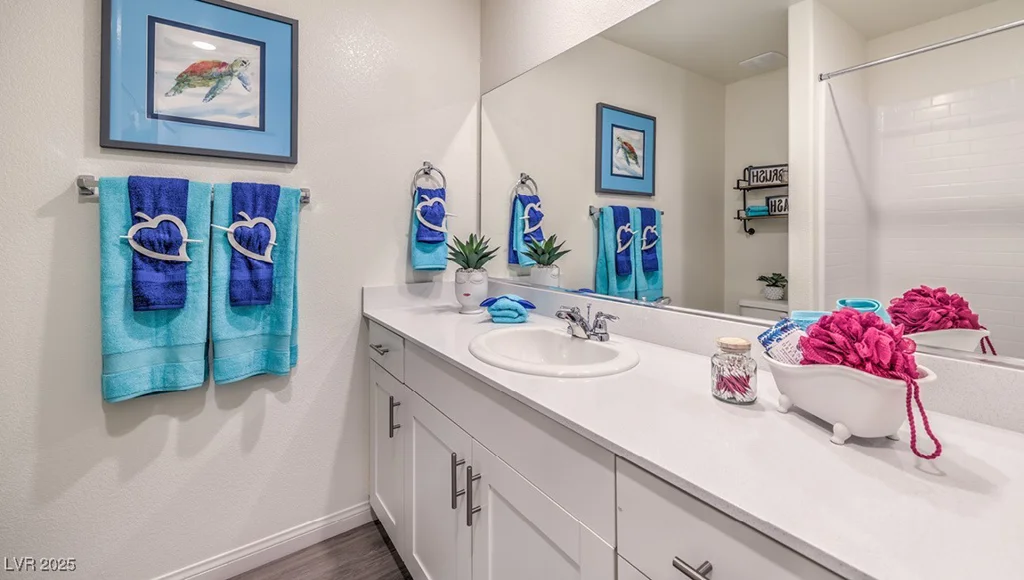 4755 Bluebird Cliffs Ave, Las Vegas, NV 89141