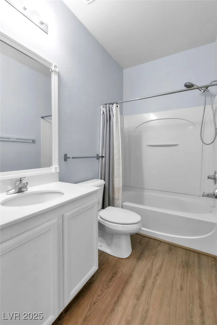 2409 Cockatiel, North Las Vegas, NV 89084