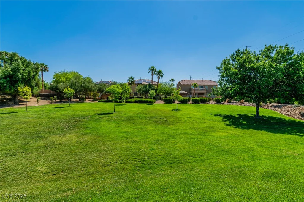 2409 Cockatiel, North Las Vegas, NV 89084
