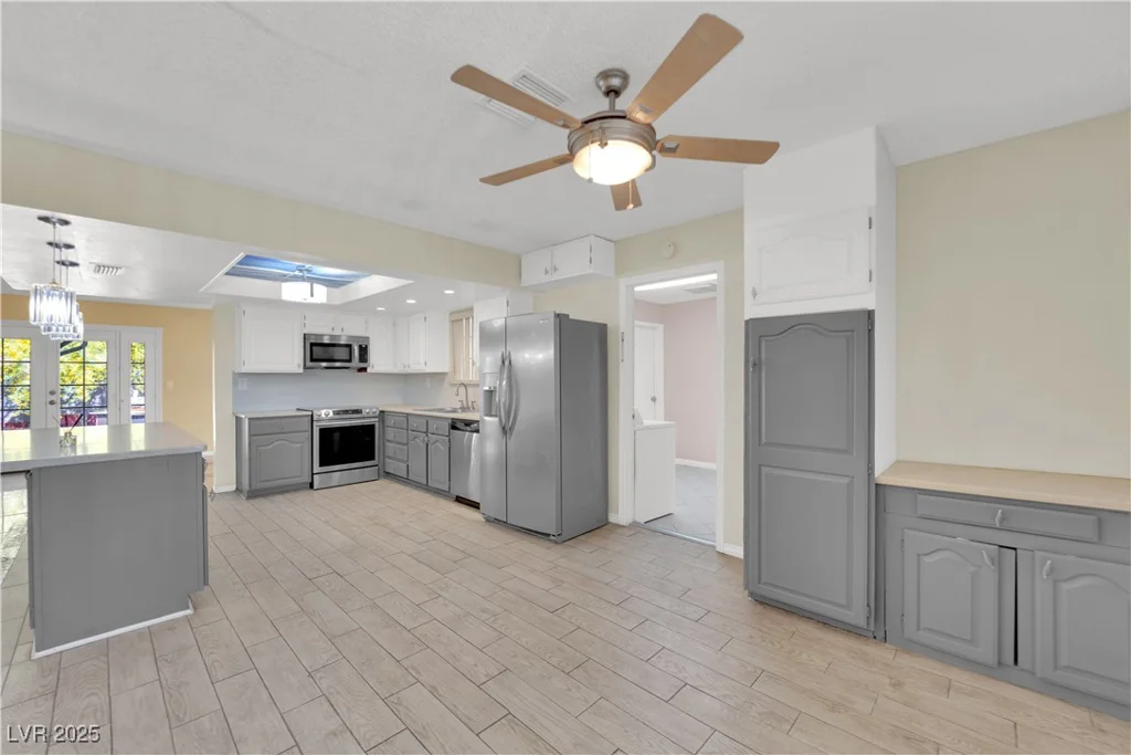 5162 Somerset, Las Vegas, NV 89120