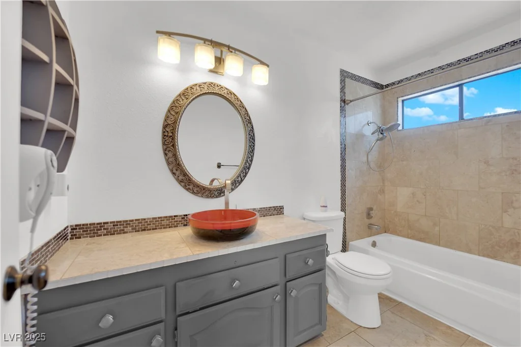 5162 Somerset, Las Vegas, NV 89120