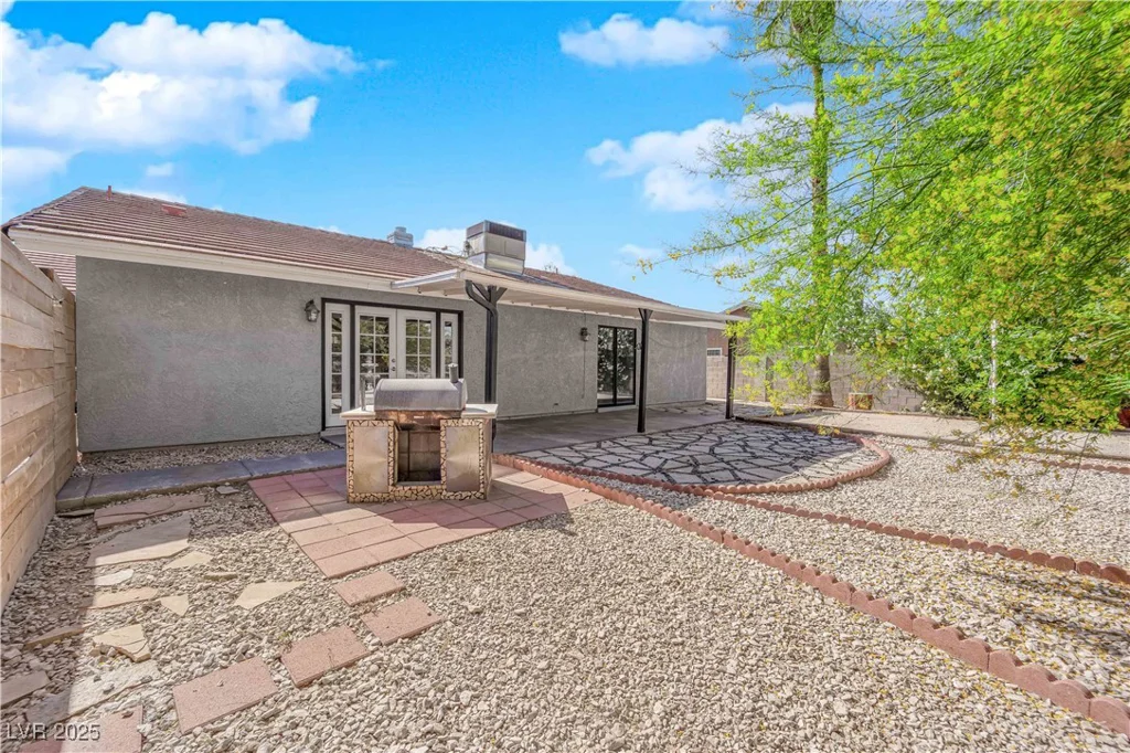 5162 Somerset, Las Vegas, NV 89120