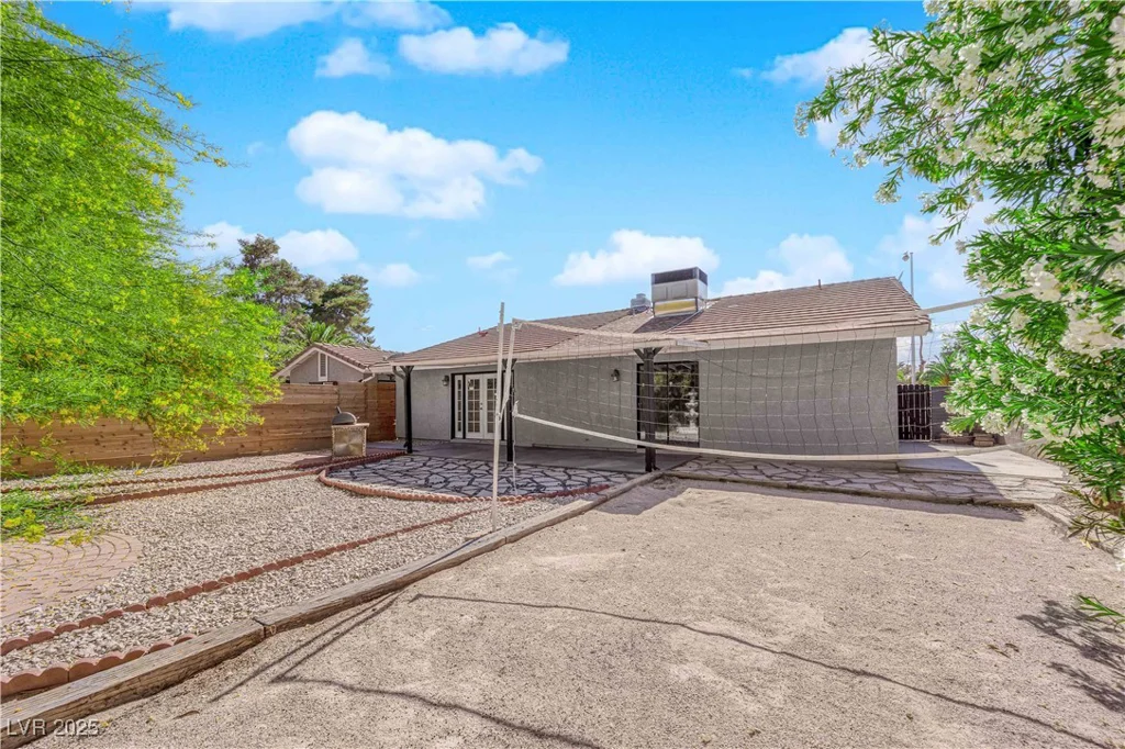 5162 Somerset, Las Vegas, NV 89120