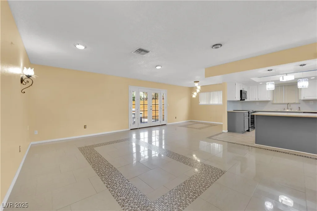5162 Somerset, Las Vegas, NV 89120