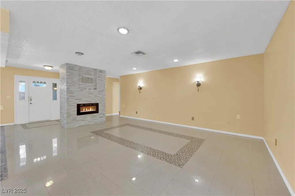 5162 Somerset, Las Vegas, NV 89120
