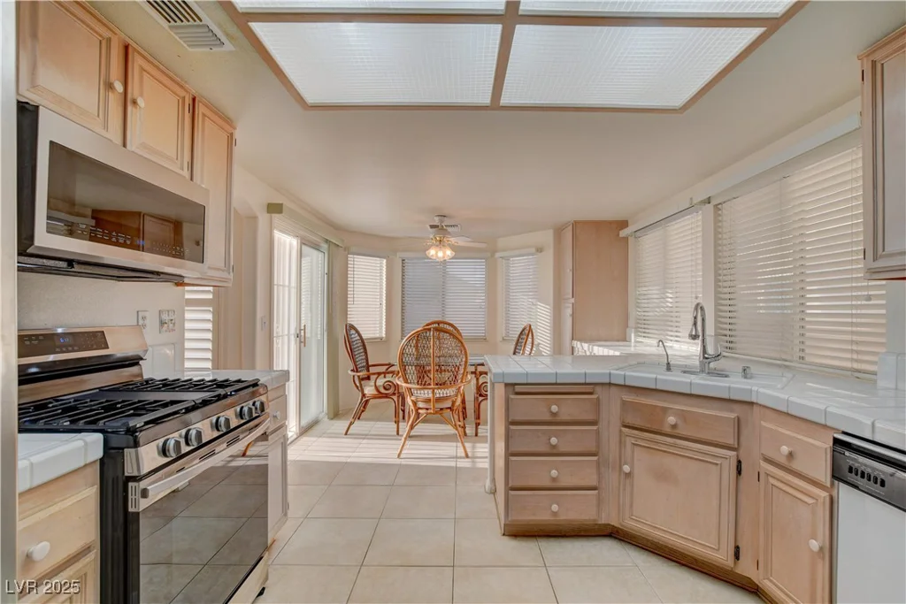 5124 Appealing, Las Vegas, NV 89130