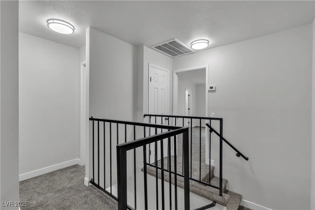 2461 Old Forge, Las Vegas, NV 89121