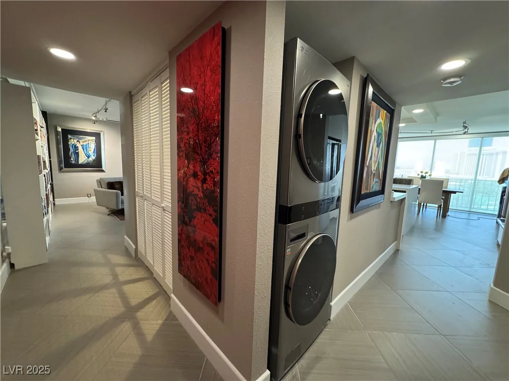 3111 Bel Air, Las Vegas, NV 89109