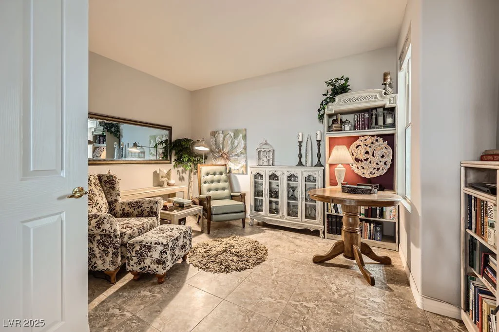 2110 King Mesa, Henderson, NV 89012
