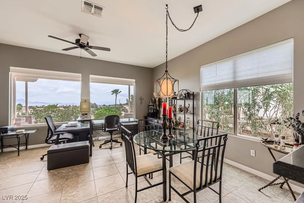 2110 King Mesa, Henderson, NV 89012