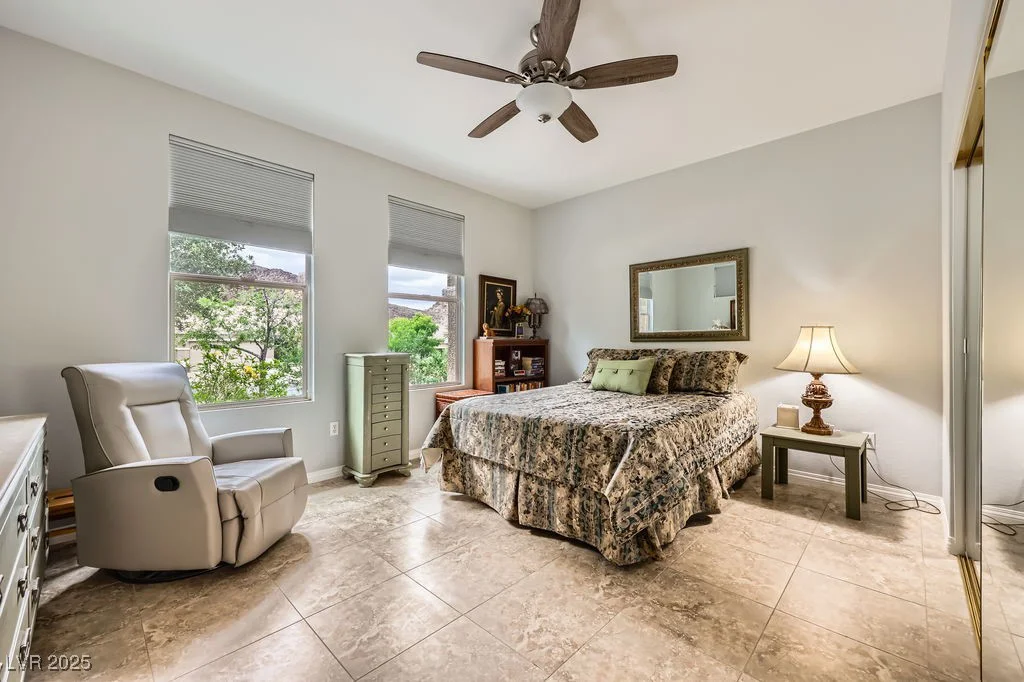 2110 King Mesa, Henderson, NV 89012