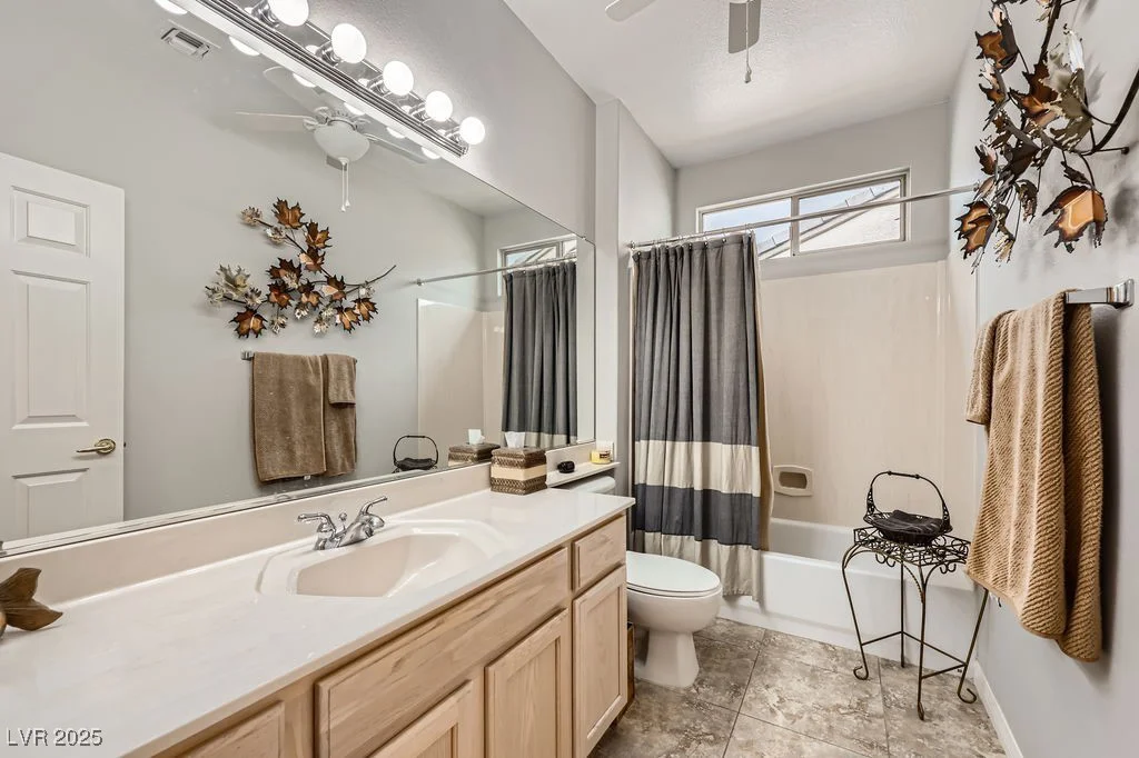 2110 King Mesa, Henderson, NV 89012