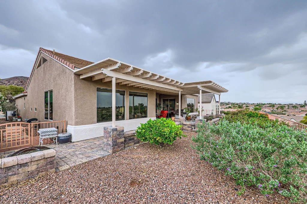 2110 King Mesa, Henderson, NV 89012