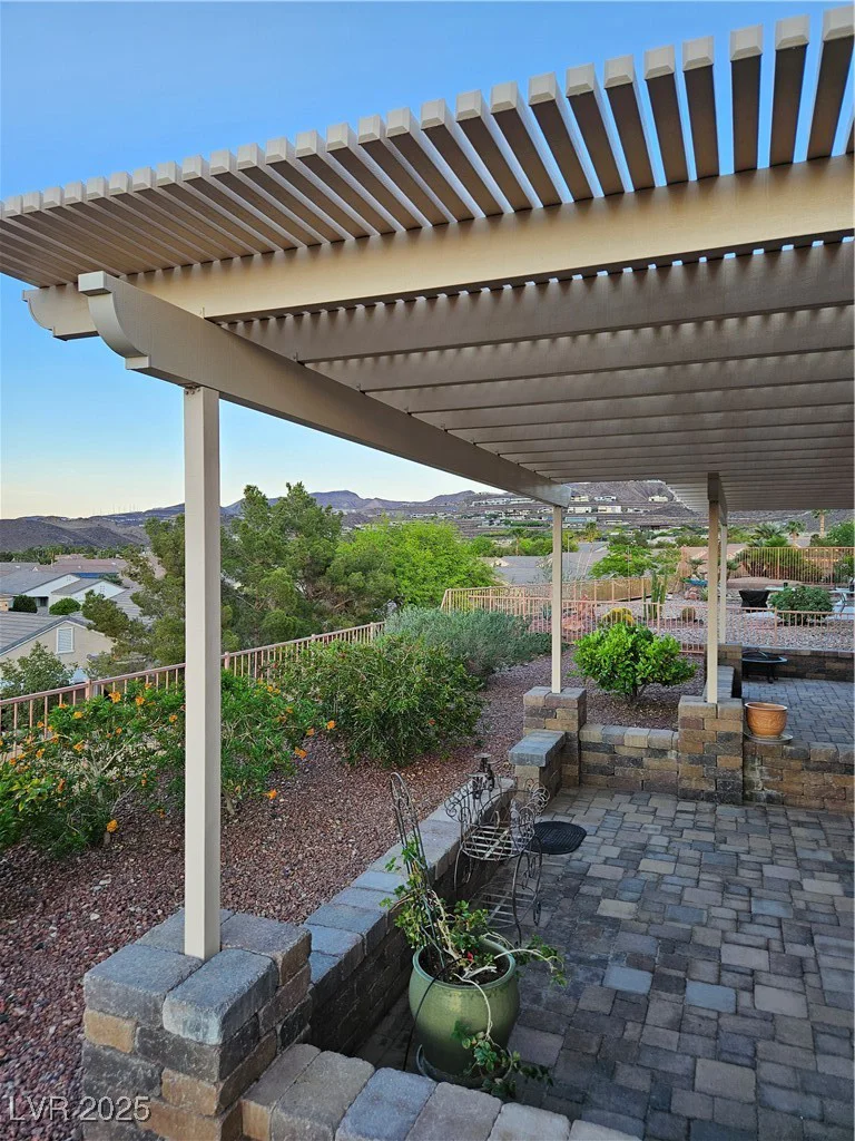 2110 King Mesa, Henderson, NV 89012