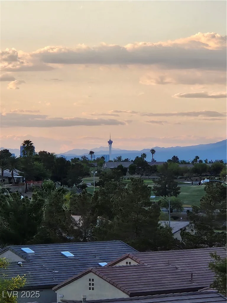 2110 King Mesa, Henderson, NV 89012