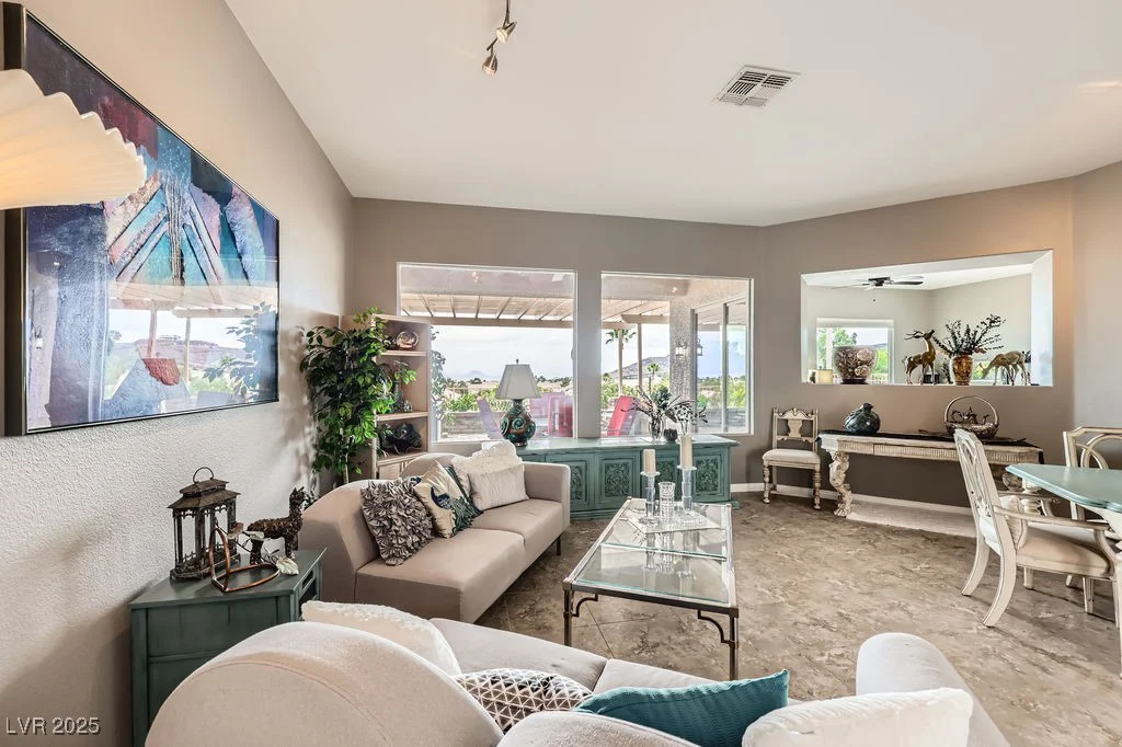 2110 King Mesa, Henderson, NV 89012