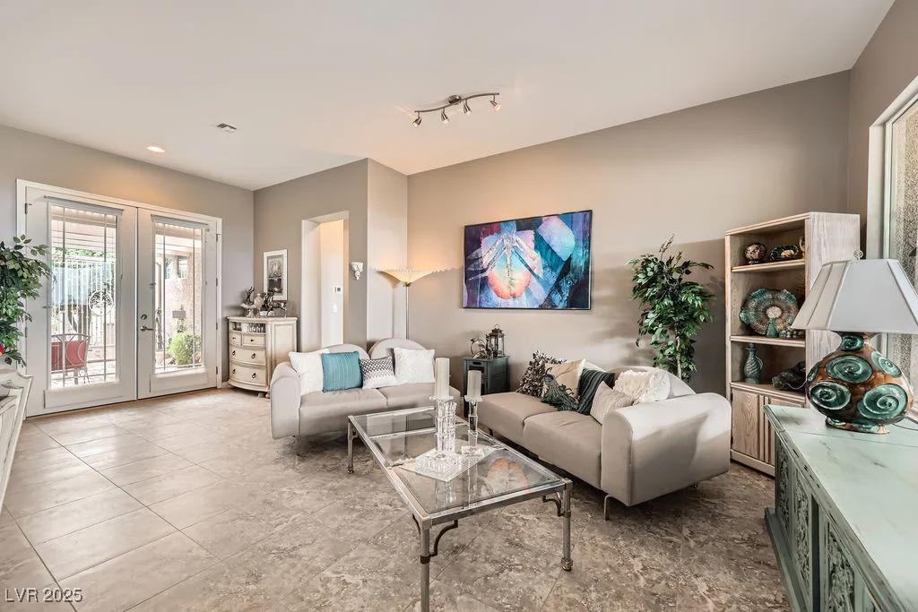 2110 King Mesa, Henderson, NV 89012
