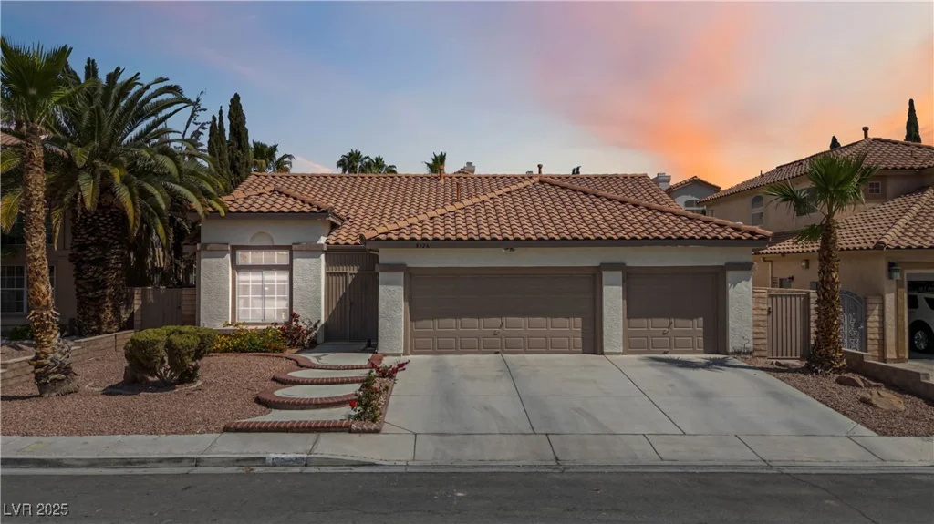8326 Mount Nido, Las Vegas, NV 89147