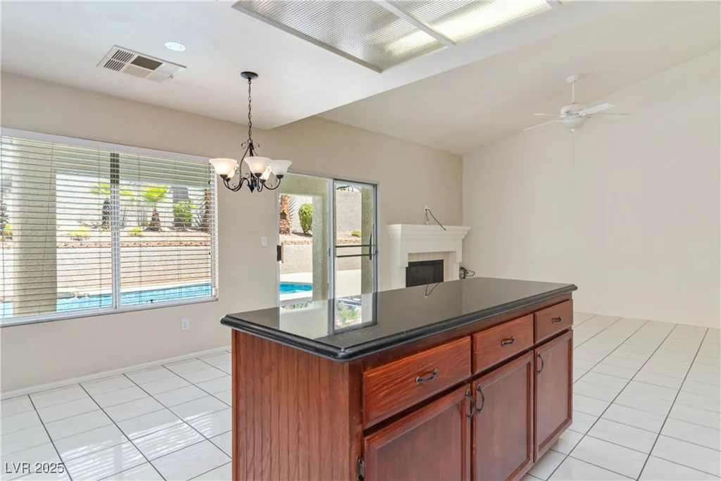 8326 Mount Nido, Las Vegas, NV 89147