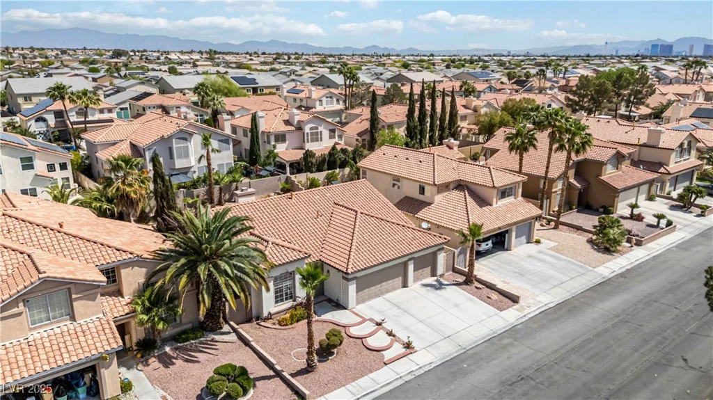 8326 Mount Nido, Las Vegas, NV 89147